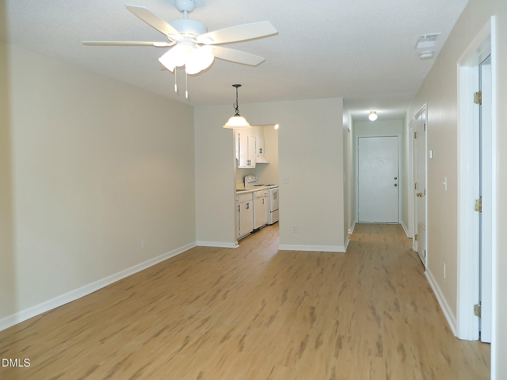 103 Ashley Forest Road - Photo 2