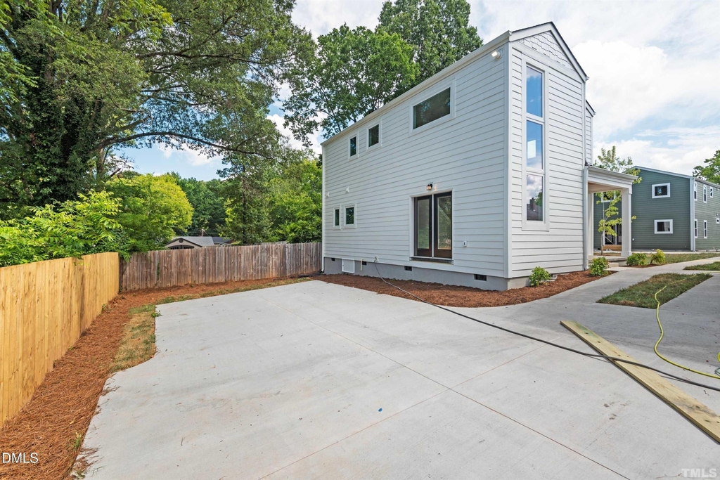 715 Drew Street - Photo 21