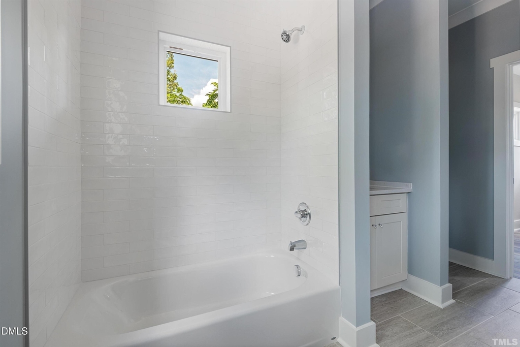 715 Drew Street - Photo 13