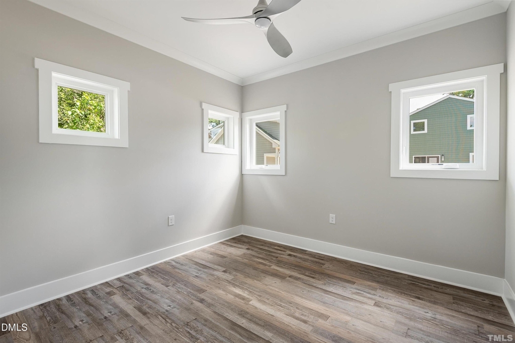 715 Drew Street - Photo 14