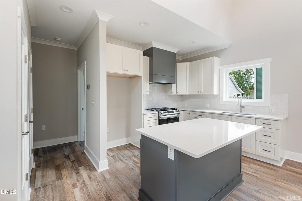 715 Drew Street - Photo 7