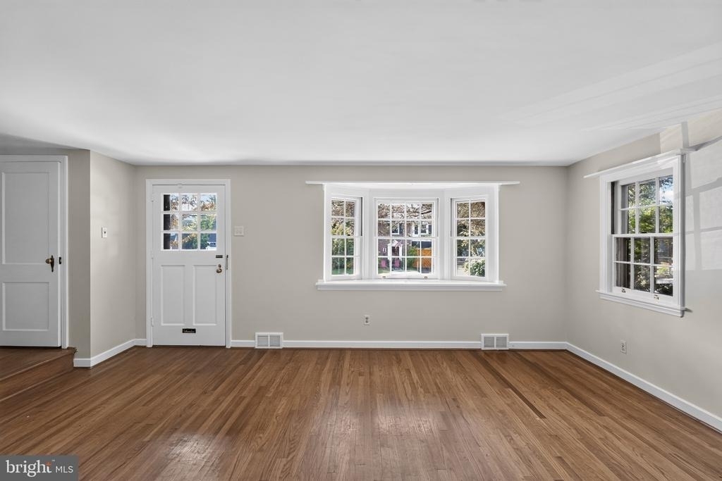 216 Huron Avenue - Photo 4