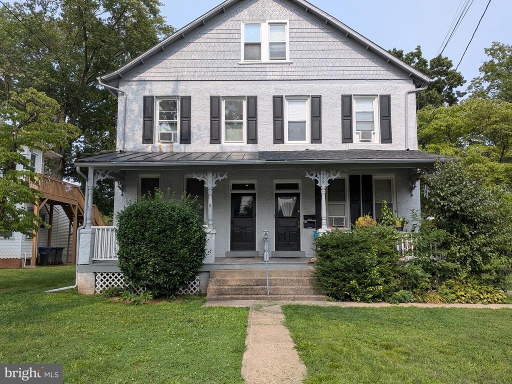 441 E Main Street - Photo 0