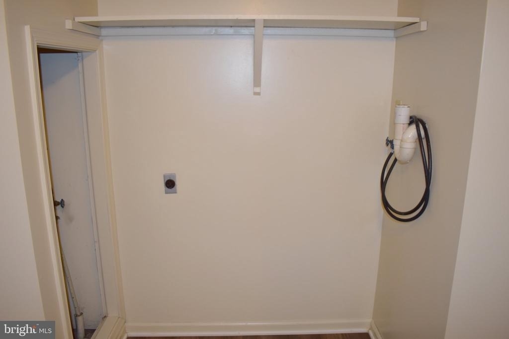 945 Orchard Drive - Photo 5