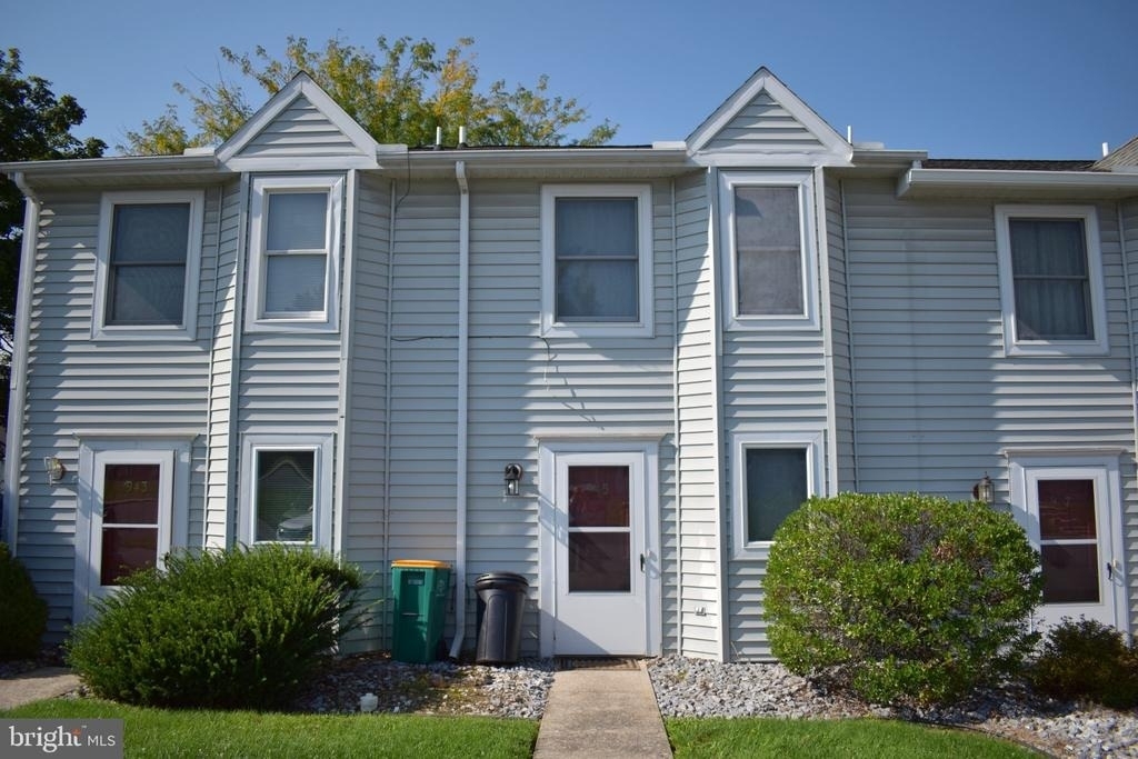 945 Orchard Drive - Photo 0