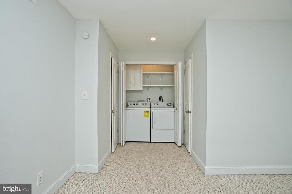 126 E Chelsea Circle - Photo 18