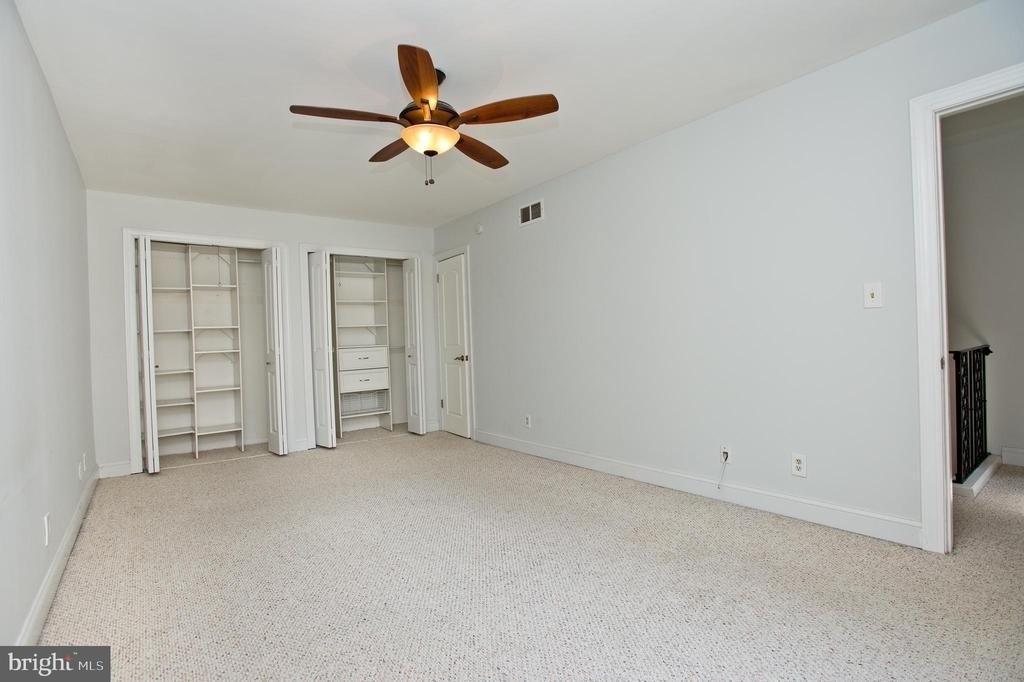 126 E Chelsea Circle - Photo 23