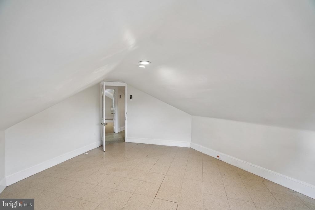 525 Harper Avenue - Photo 23