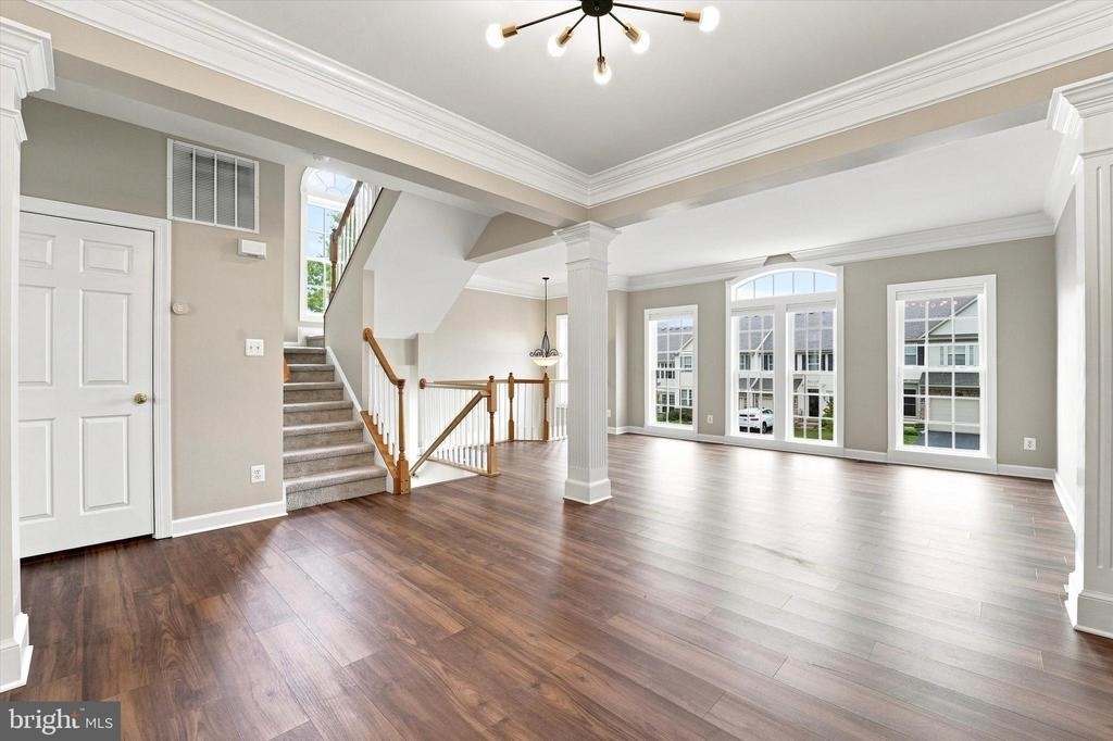 97 N Savanna Drive - Photo 2