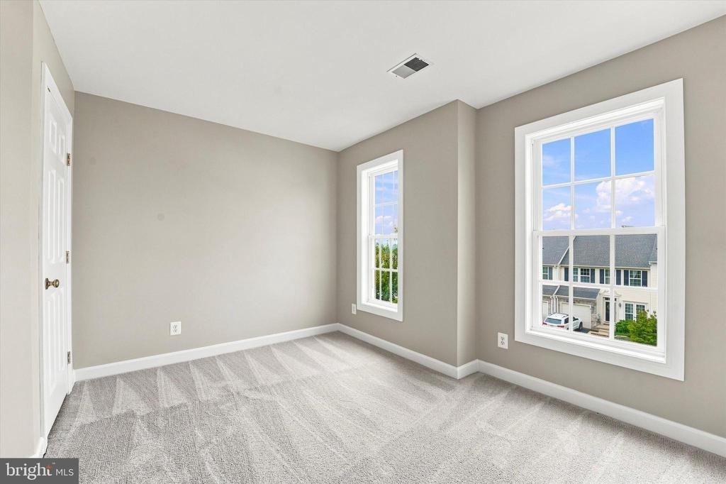 97 N Savanna Drive - Photo 12