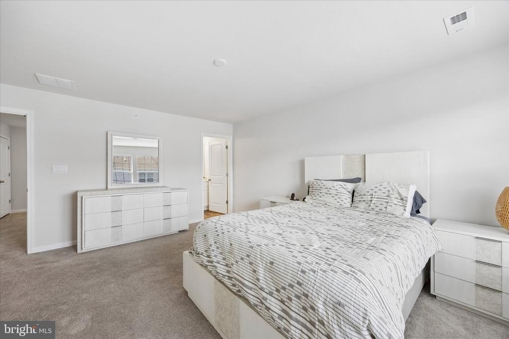 177 S Harner Boulevard - Photo 8