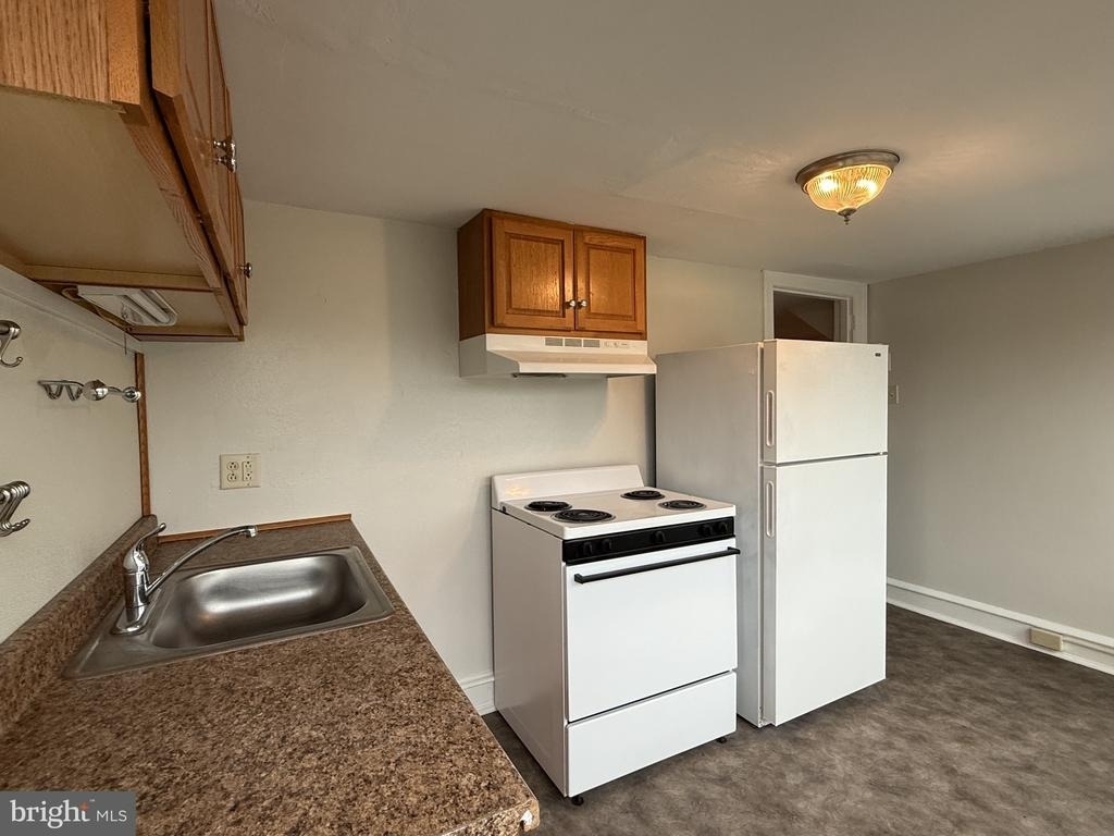 19 E Pothouse Road - Photo 6