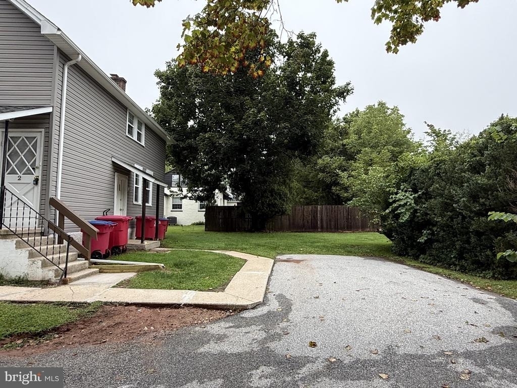 19 E Pothouse Road - Photo 1