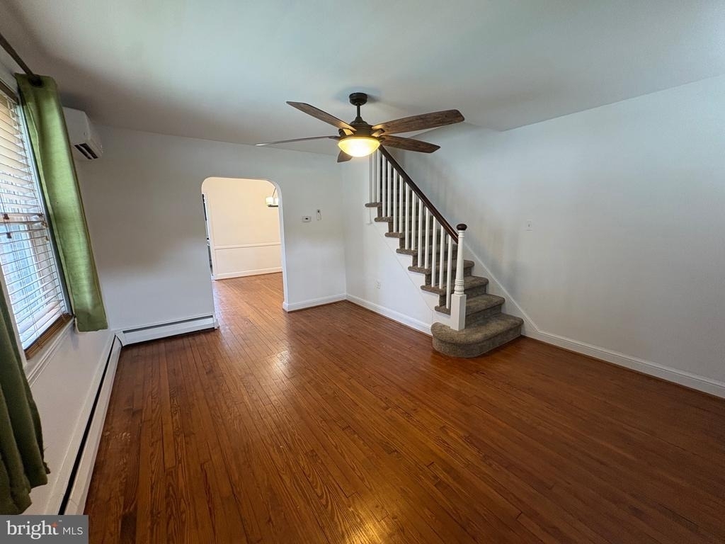 337 W Pennsylvania Avenue - Photo 8