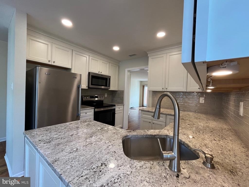 865 Durant Court - Photo 5