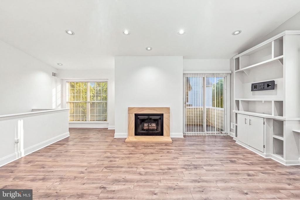 51 Meadow Lane - Photo 4