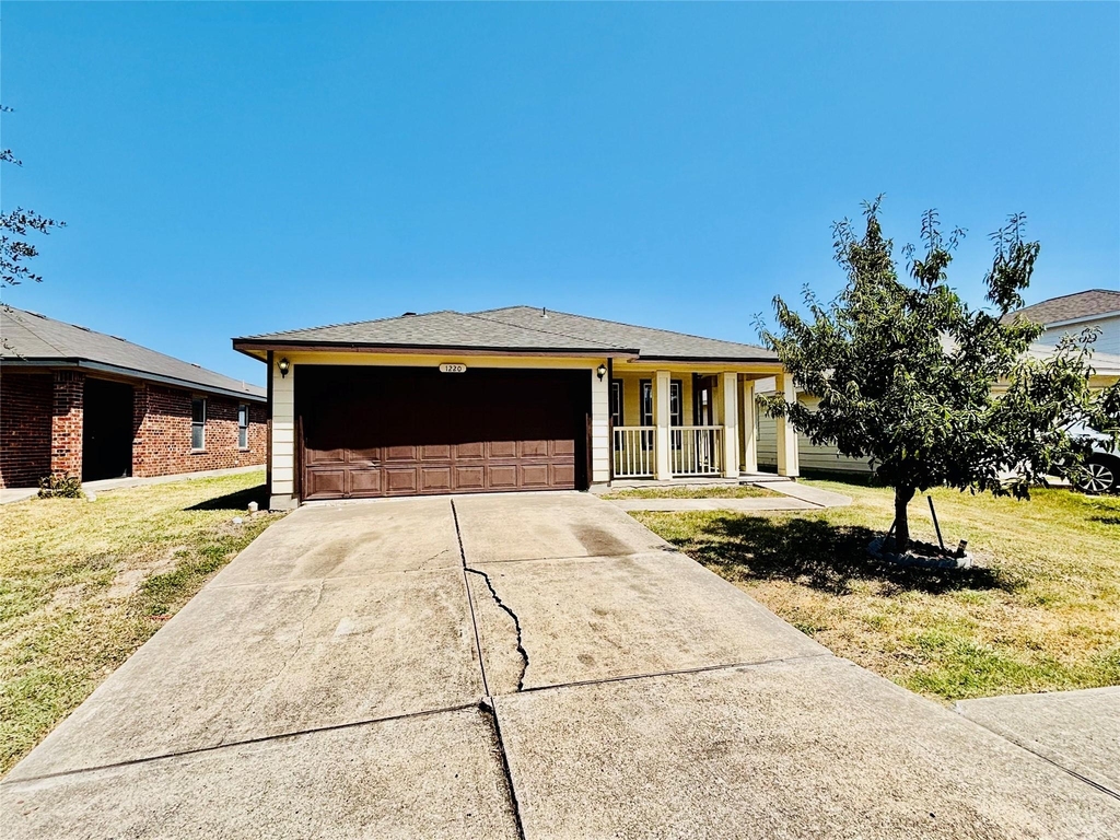 1220 Anise Dr - Photo 0