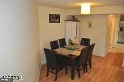 11 Woodhill Street - Photo 3