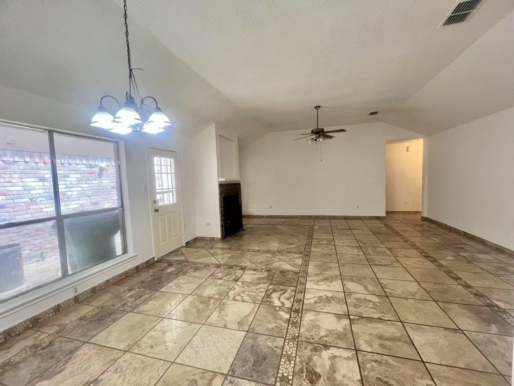 14303 Kincheloe St - Photo 5