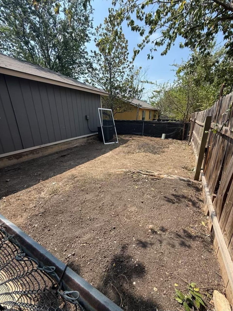 12308 Dellrey Dr - Photo 16