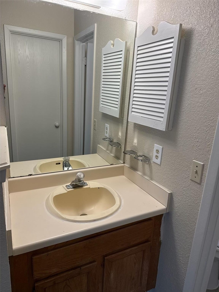 12308 Dellrey Dr - Photo 15