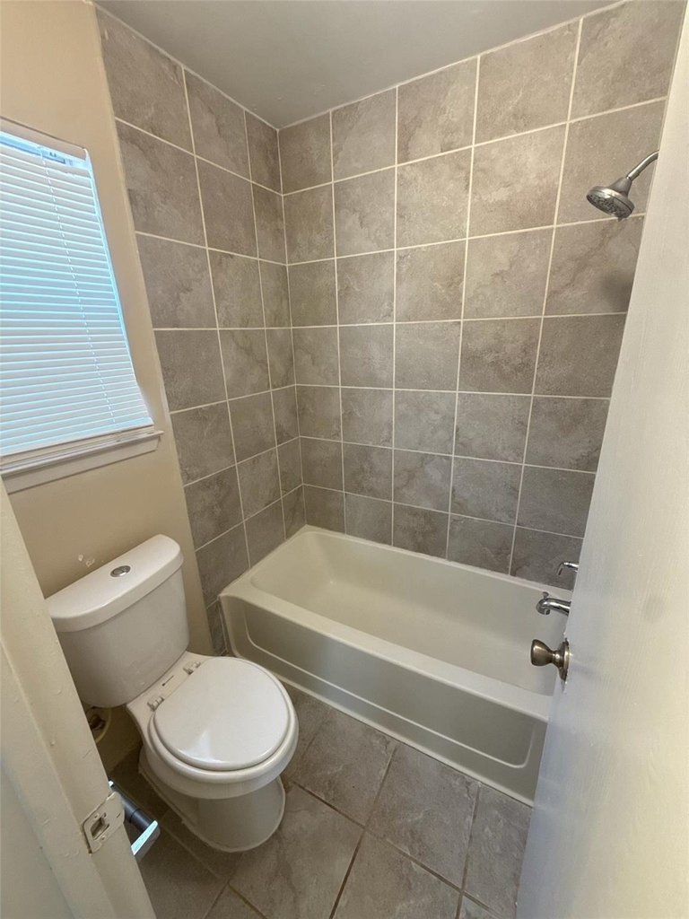 12308 Dellrey Dr - Photo 14