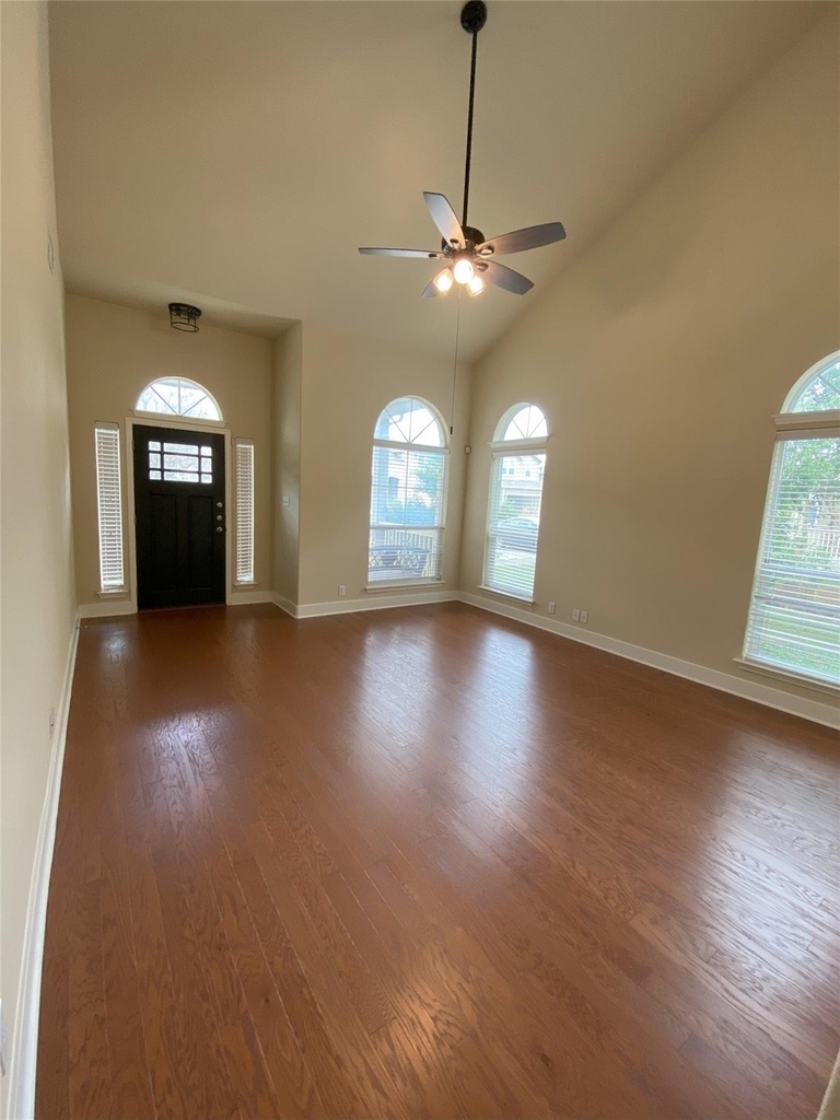 8600 Wood Stork Dr - Photo 2