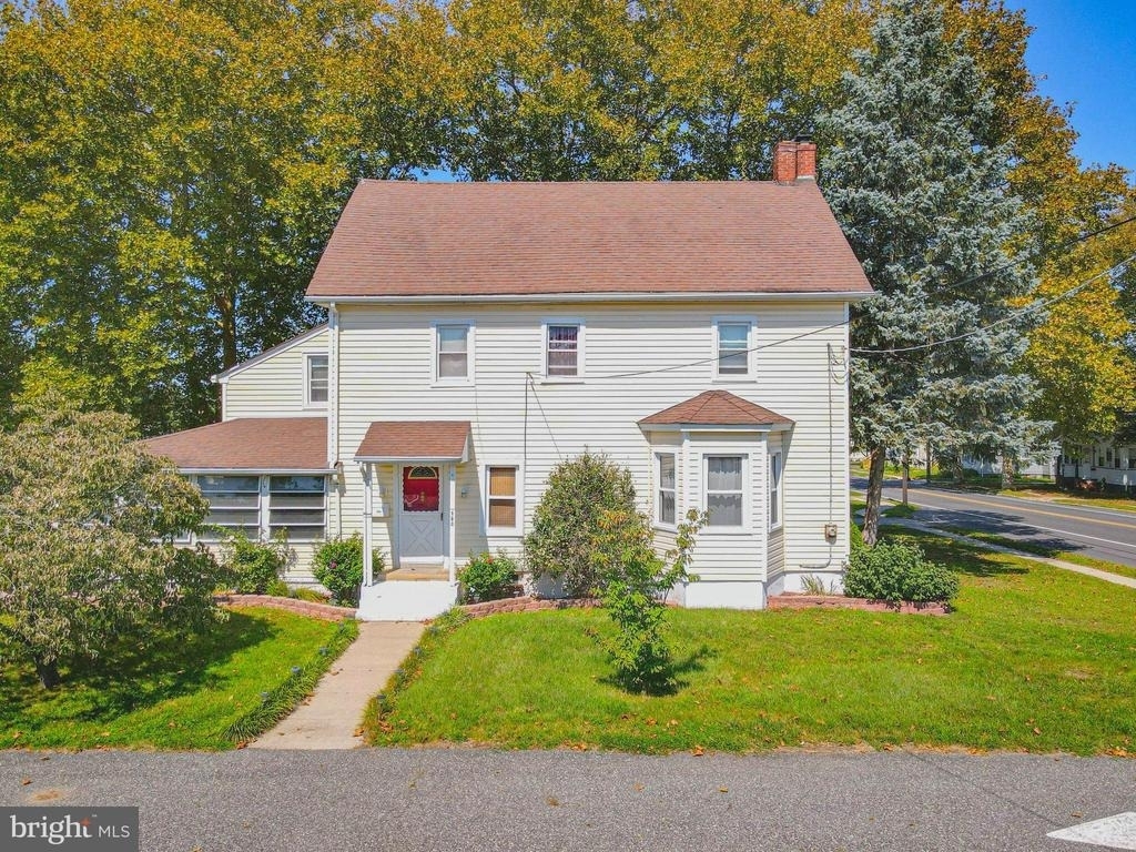 164 Franklin Street - Photo 1