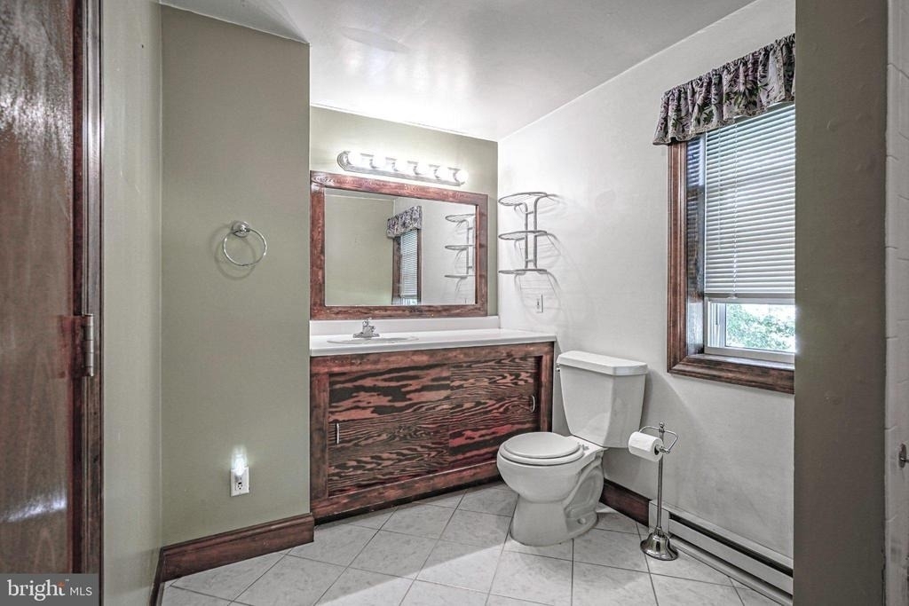 164 Franklin Street - Photo 33