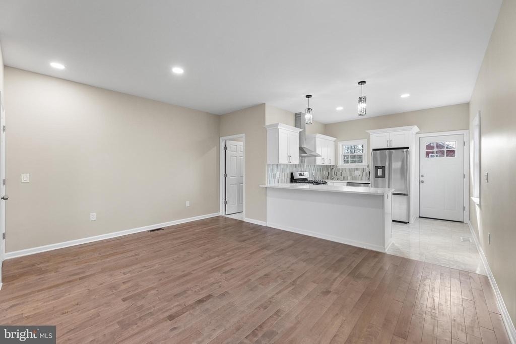 32 West Street - Photo 12