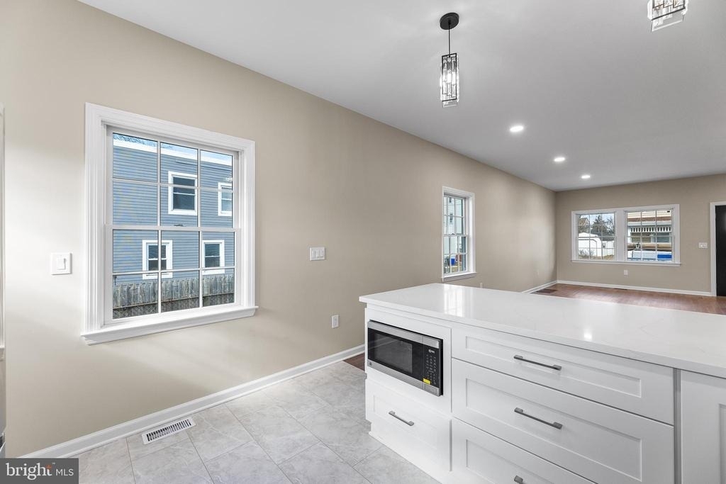 32 West Street - Photo 18