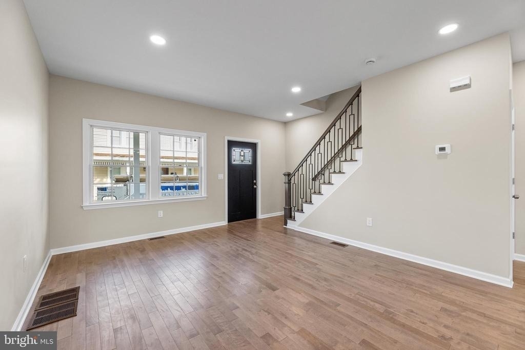 32 West Street - Photo 6