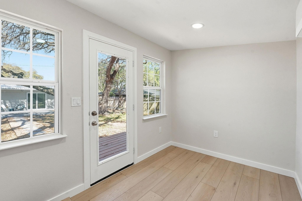11805 Pollyanna Ave - Photo 24