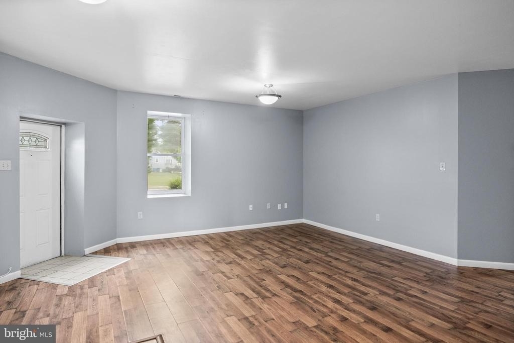 7 E Mill Road - Photo 5