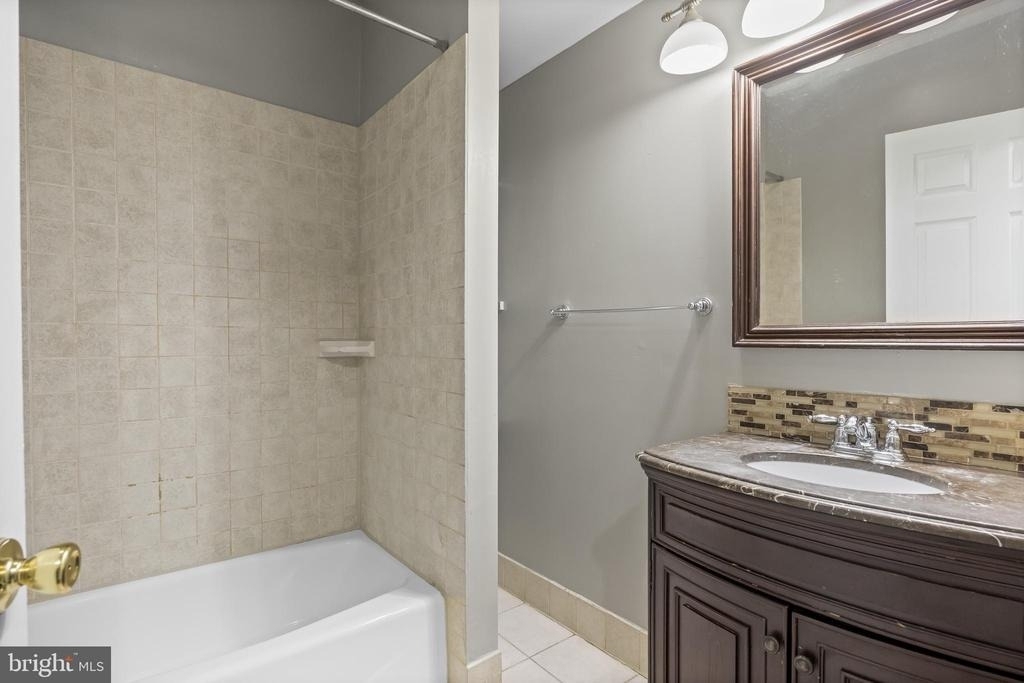 7 E Mill Road - Photo 9