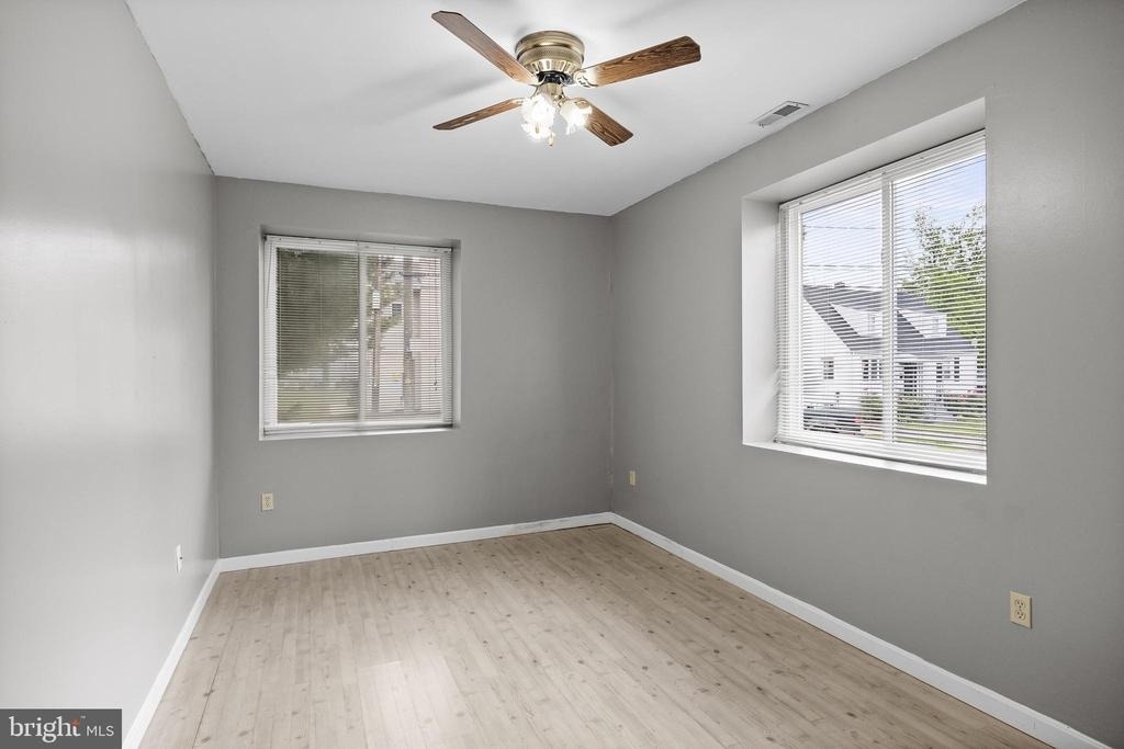 7 E Mill Road - Photo 6