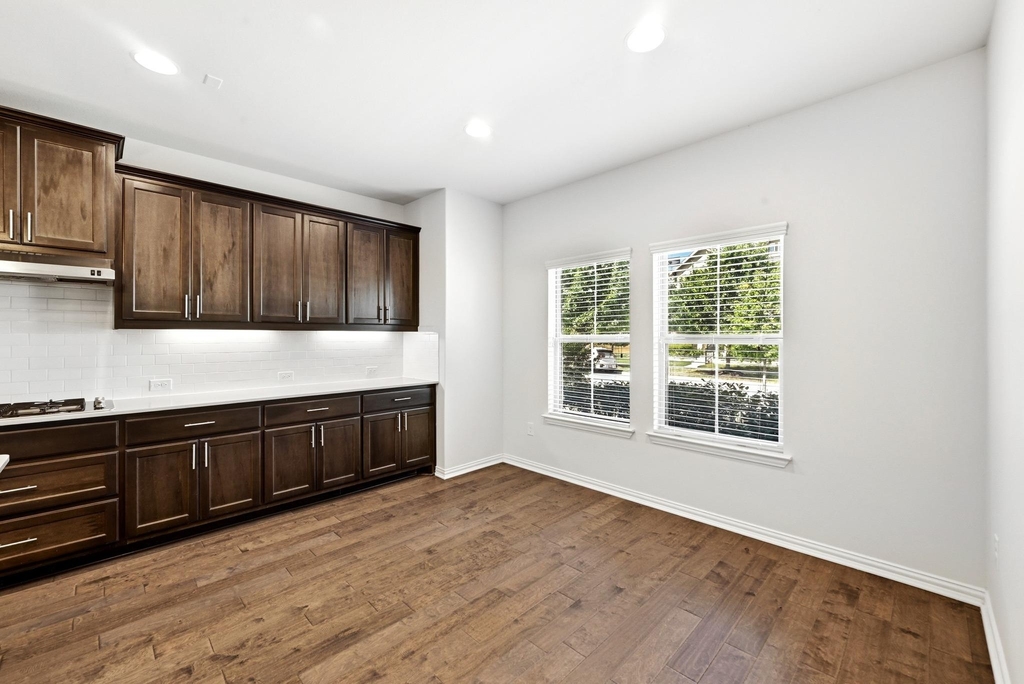 8821 Cattle Baron Path - Photo 6