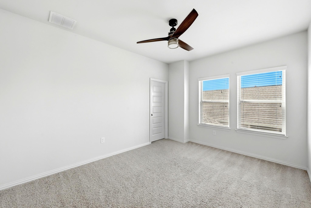 8821 Cattle Baron Path - Photo 21