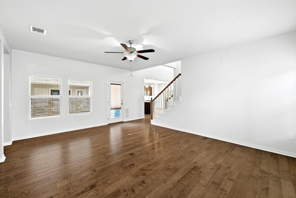 8821 Cattle Baron Path - Photo 5