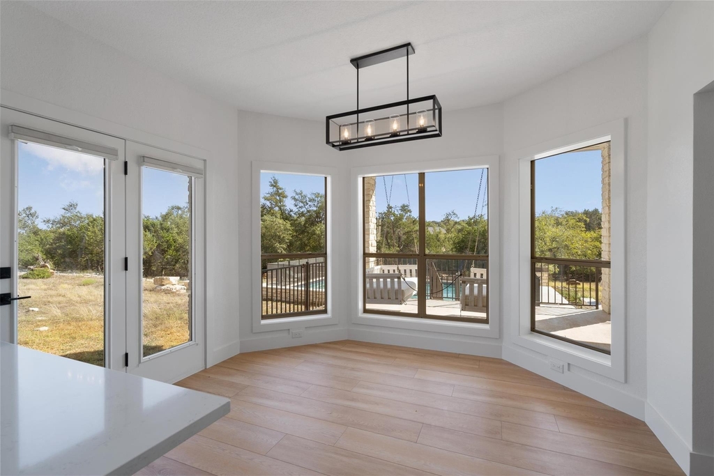 401 Roy Creek Ln - Photo 8