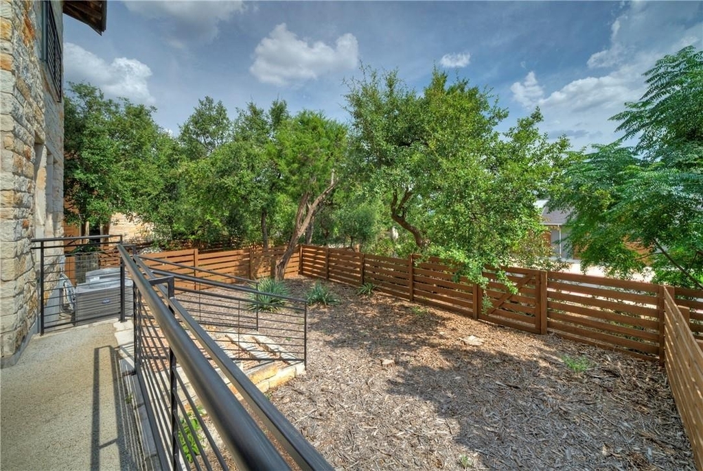 8110 Se Ranch Road 2222 - Photo 23