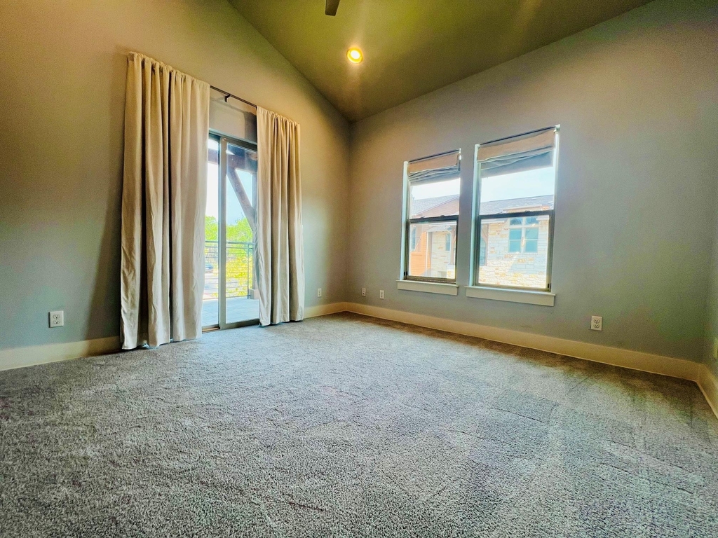 8110 Se Ranch Road 2222 - Photo 14