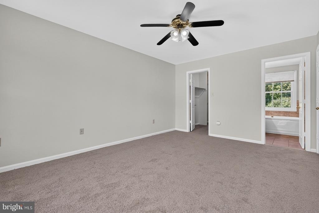 811 Chatsworth Drive - Photo 15