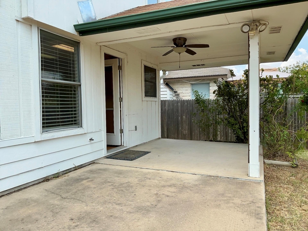 3123 Jazz St - Photo 23