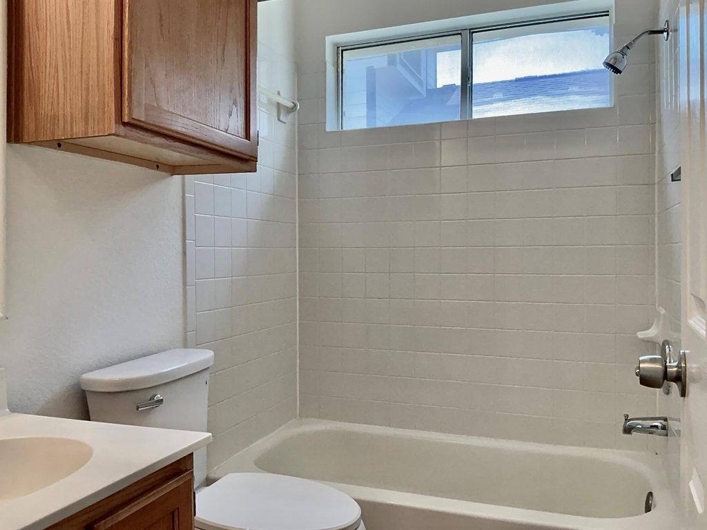 3123 Jazz St - Photo 3
