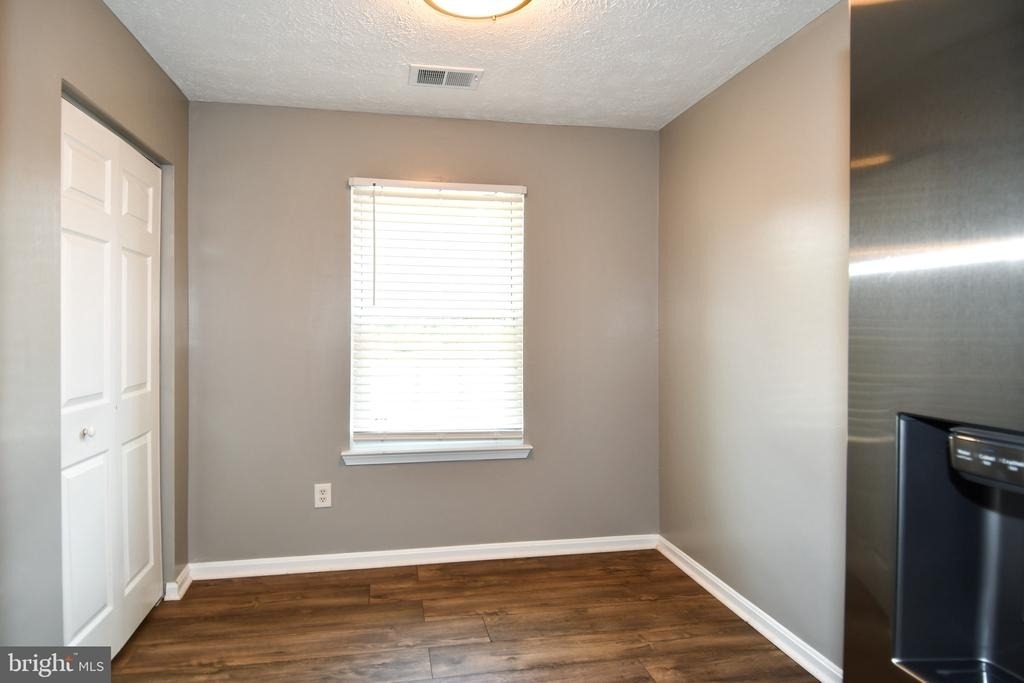 13703 Lord Sterling Place - Photo 8