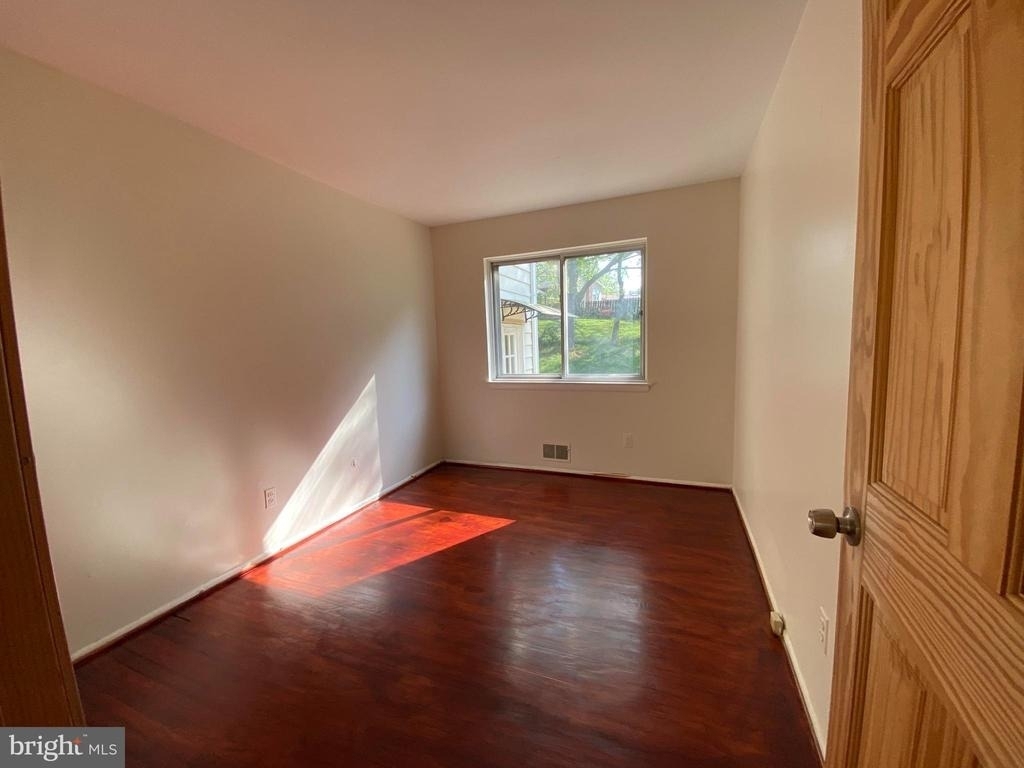 12909 Chathlake Lane - Photo 9