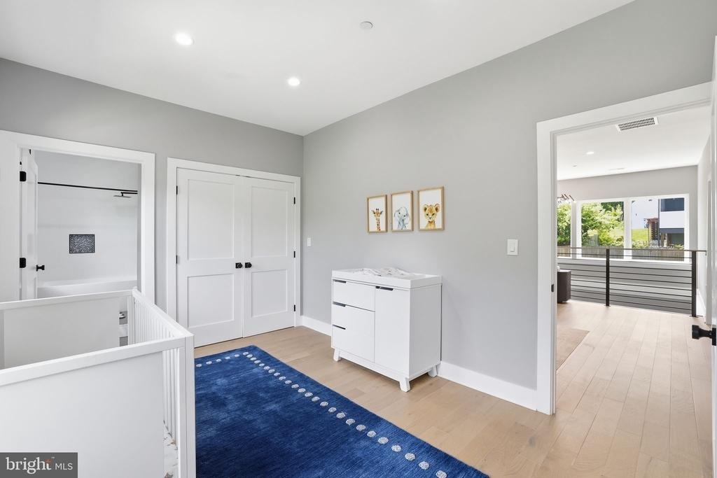 7121 W Greenvale Parkway - Photo 35
