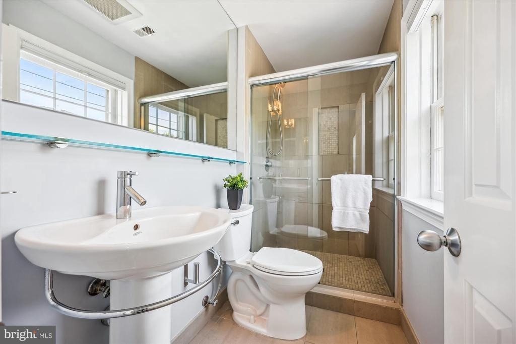 6705 Hillandale Road - Photo 15