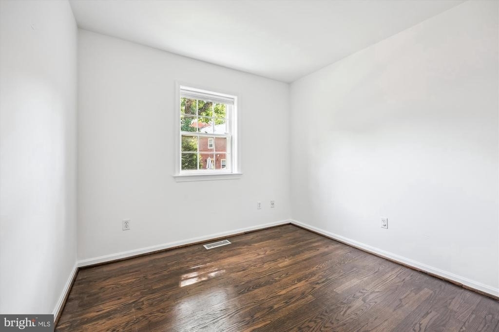 6705 Hillandale Road - Photo 16